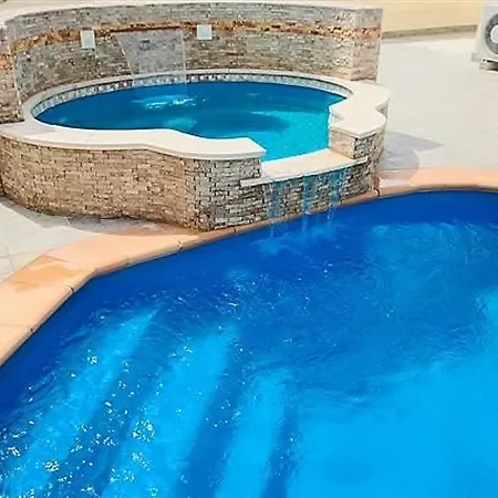 Florie * Protaras