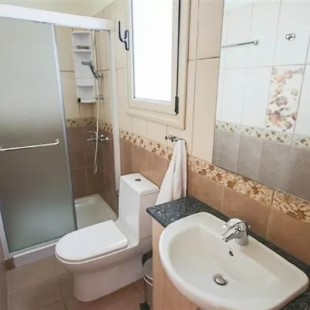 Florie Villa Protaras